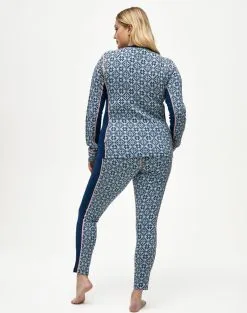 Kari Traa Rose LS Uldundertrøje - Plus Size XXL-XXXL-XXXXL -Tilbud Try Ski Butik 622370 ROSE LONGSLEEVE 2XL 4XL CALM MODEL 4 Karitraa 67949900 a22c 48a8 ac4b 9866e64b1c4a