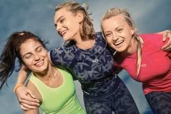 Kari Traa Butterfly T-Shirt Baselayer -Tilbud Try Ski Butik 622788 622787 622789 622849 Butterfly KariTraa SS21 Commercial 2500px